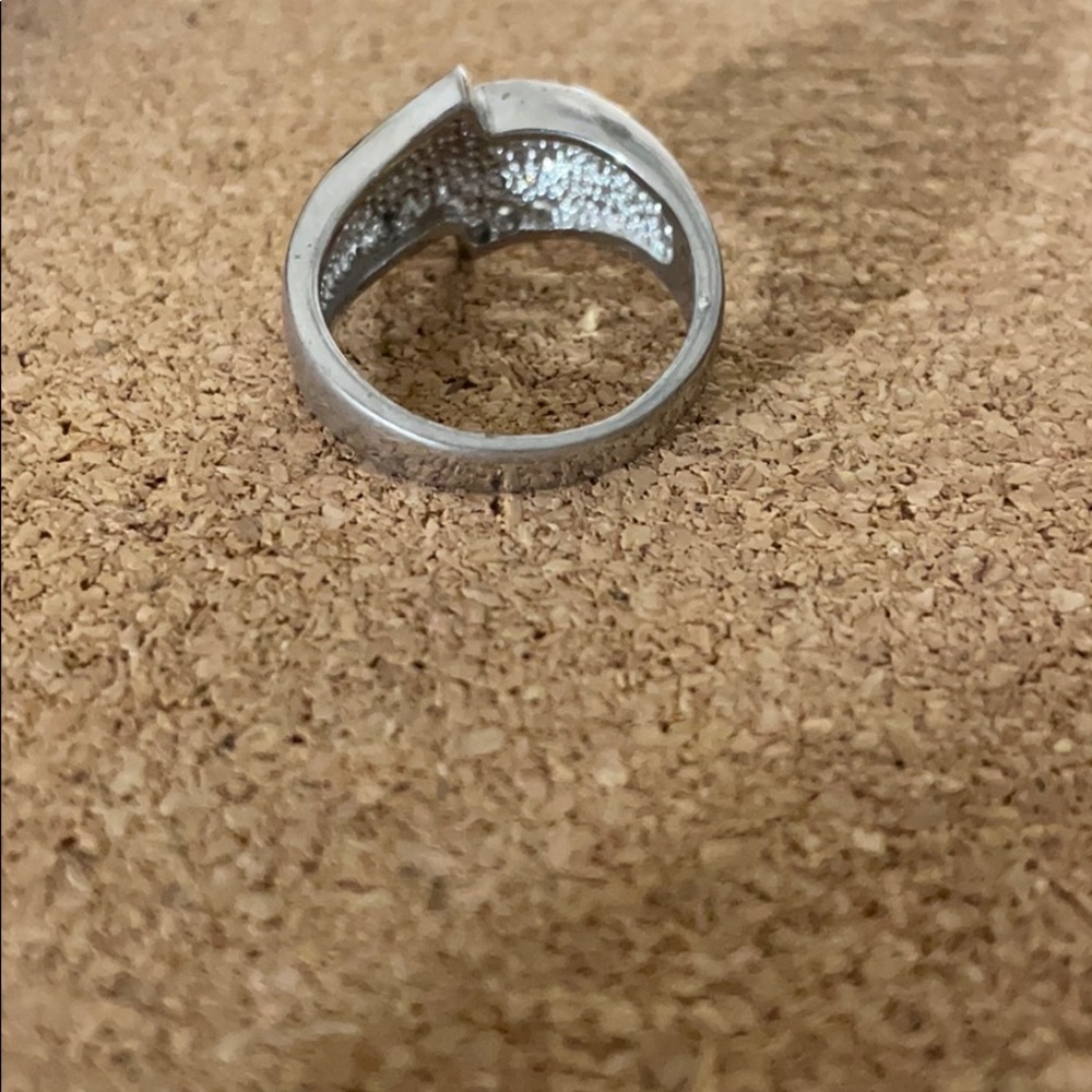 Lia Sophia ring mother of pearl 7 - Picture 4 of 7